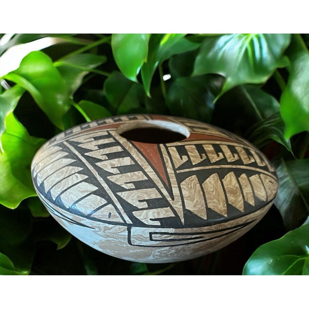 Mata Ortiz Pottery Elena Mora Mixed Clay Paquime Seed Pot Art Mexican Clay Art - Picture 4 of 9